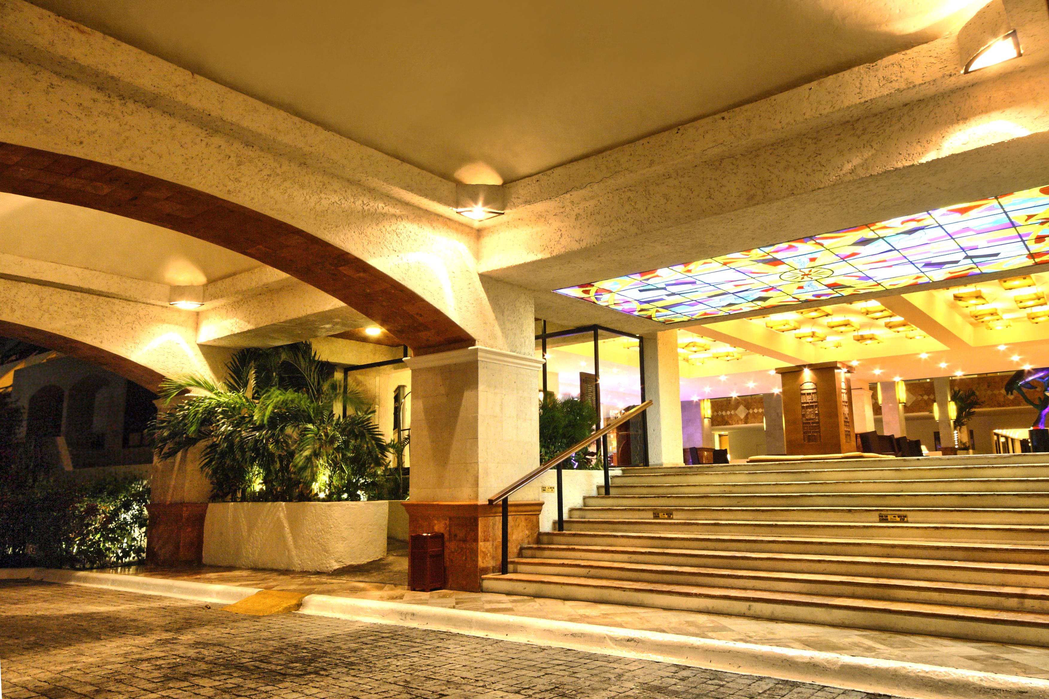 Golden Parnassus Resort & Spa (Adults Only) Κανκούν Εξωτερικό φωτογραφία